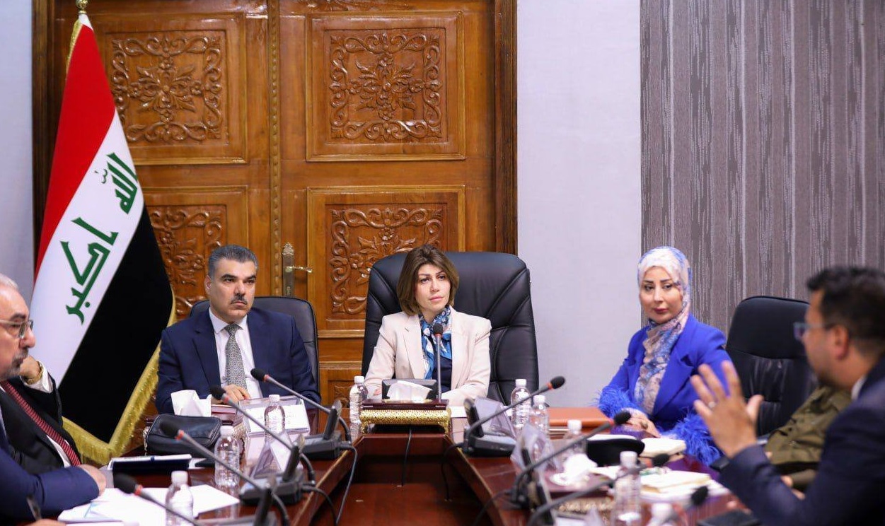 The Iraqi Minister of Migration and Displacement Evan Faik Jabro (top middle) in the meeting, Feb. 27, 2023. (Photo: Iraqi Ministry of Migration and Displacement)