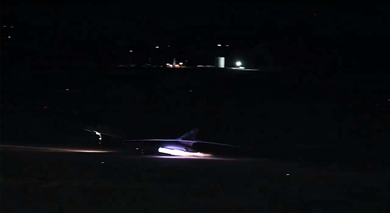 A US fighter jet is taking off to strike IRGC and its affiliated groups. (Photo: Screengrab/CENTCOM)