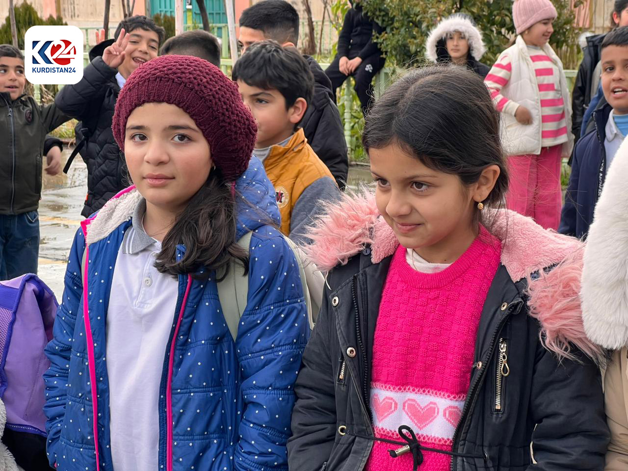 قوتابی و مامۆستایانی شارەزوور گەڕانەوە ناوەندەکانی خوێندن (وێنە: ئارام بەختیار - کوردستان24)