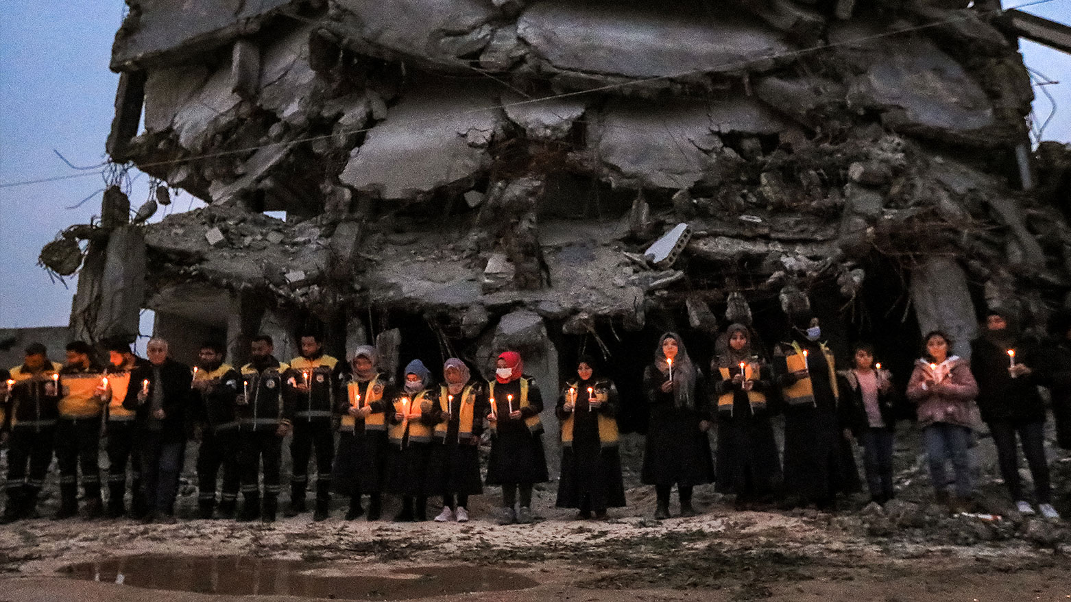 عام على زلزال تركيا لكن الحزن لا زال طاغيا