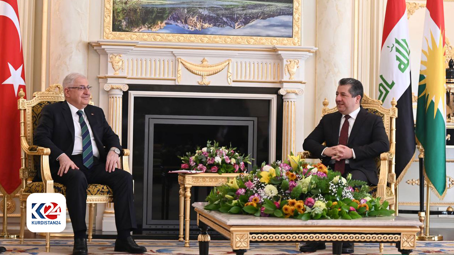 Başbakan Mesrur Barzani ve Türkiye Savunma Bakanı Yaşar Güler