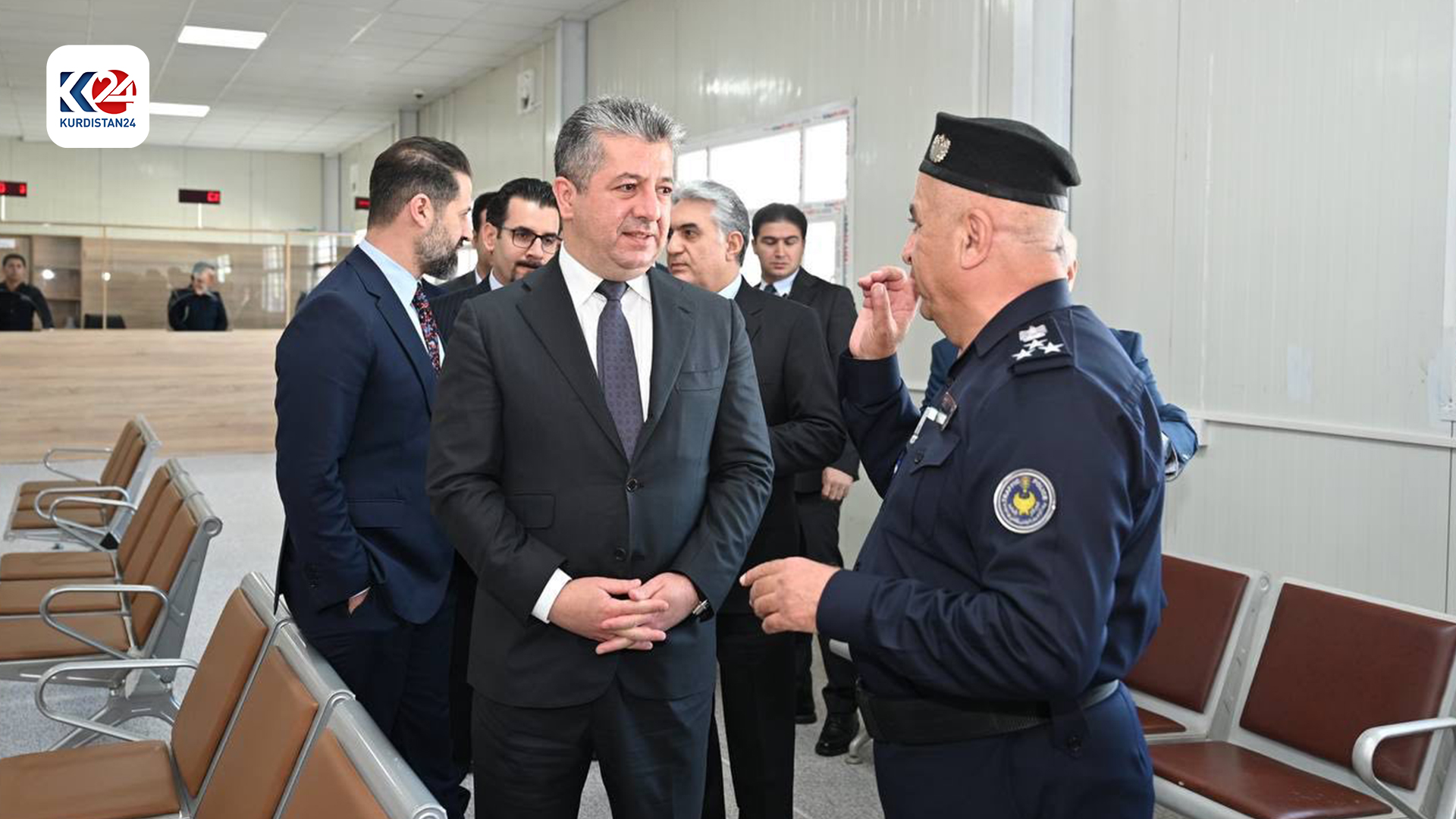 مەسرور بارزانی یەکەم تابلۆی ئۆتۆمبێلی ژمارە هەڵەبجەی بە هاووڵاتییەک بەخشی