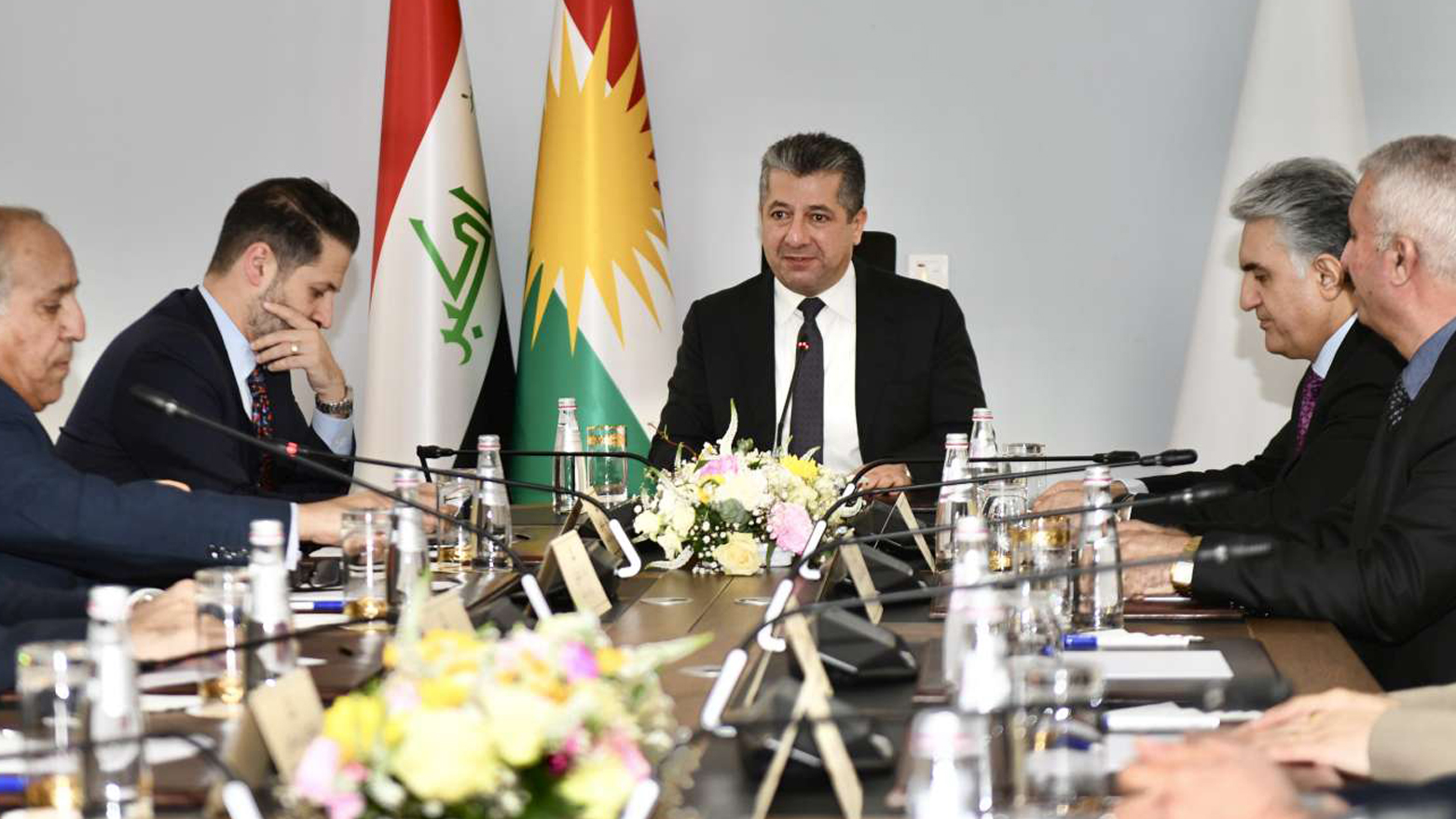 PM Barzani, Deputy PM Talabani, Minister of Interior and other Senior officials attended a meeting in Halabja. (Photo: KRG)