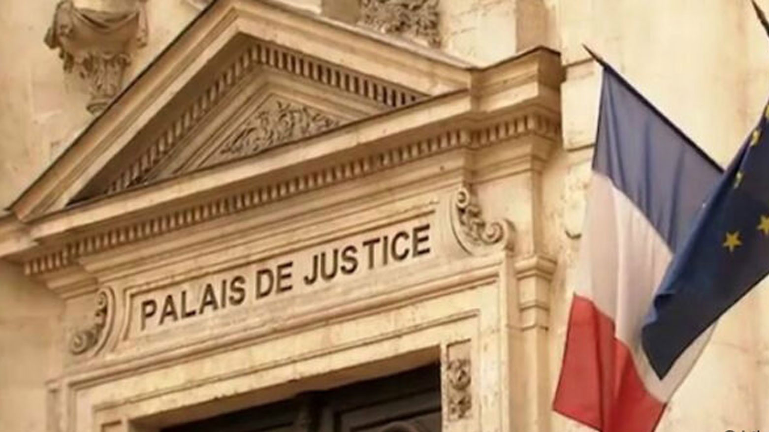 فرنسا تصدر أحكاماً في محاكمةٍ متعلقة باعتداءاتٍ تبناها 