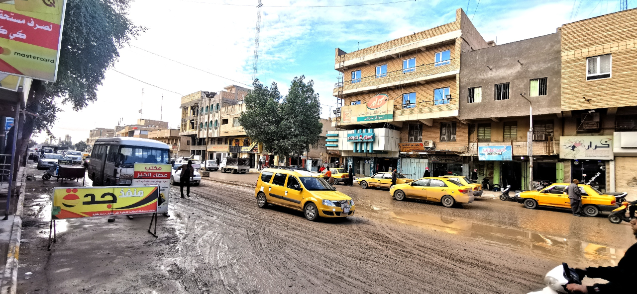 بینایەکی کۆنی سەردەمی بەعس، پارێزگا و دیارترین باڵەخانەی سەنتەری سەماوەیە، وێنە: کوردستان24