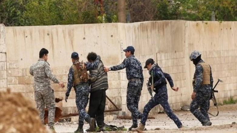 دستگیری عناصر داعش/ آرشیو