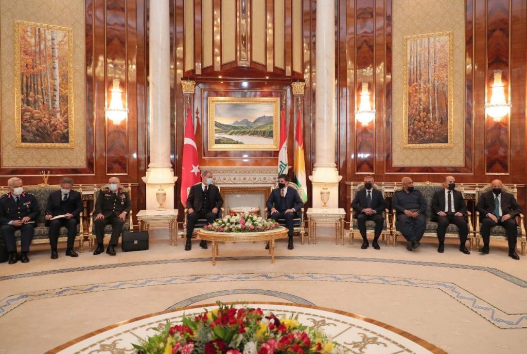 دیدار رئیس اقلیم کوردستان با وزیر دفاع ترکیه