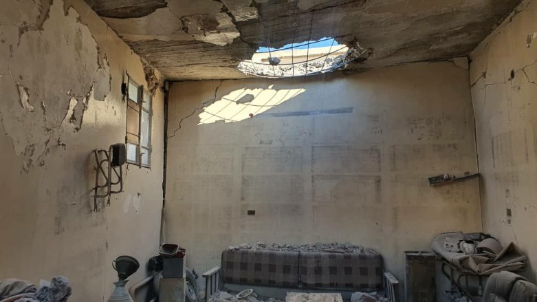 Xaniyek rast&icirc; topbaran&ecirc; hatiye