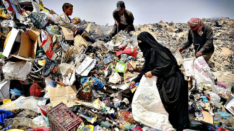 تقول السلطات العراقية إن معدل الفقر ارتفع في العراق - صورة إرشيفية