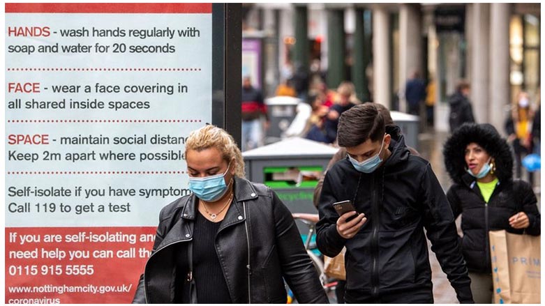 İngiltere'de Covid-19: Ölü sayısı 100 bini geçti