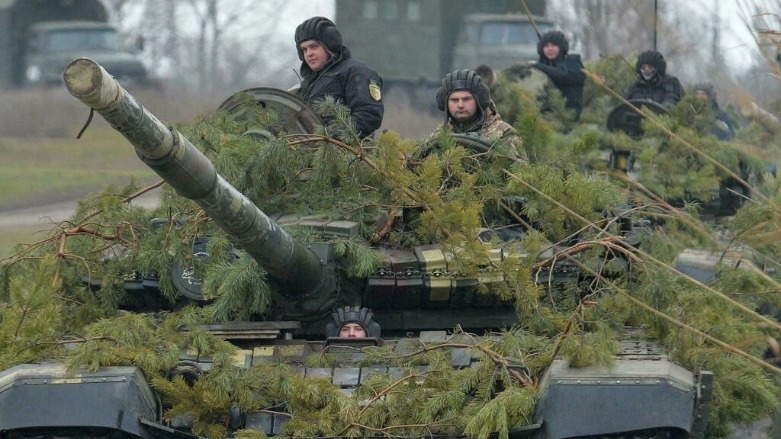 قوات أوكرانية خلال تدريبات عسكرية © رويترز