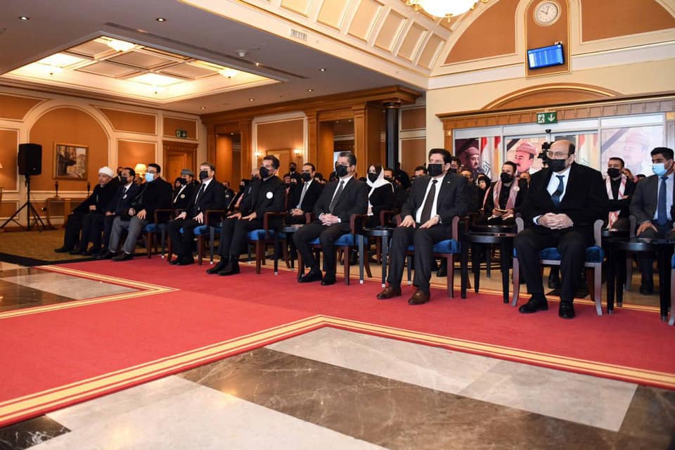 بە ئامادەبوونی مەسرور بارزانی، سەرۆکی حکومەتی هەرێمی کوردستان، لە فڕۆکەخانەی نێودەوڵەتیی هەولێر، پێشوازی لە تەرمی شێخ شامۆ کرا