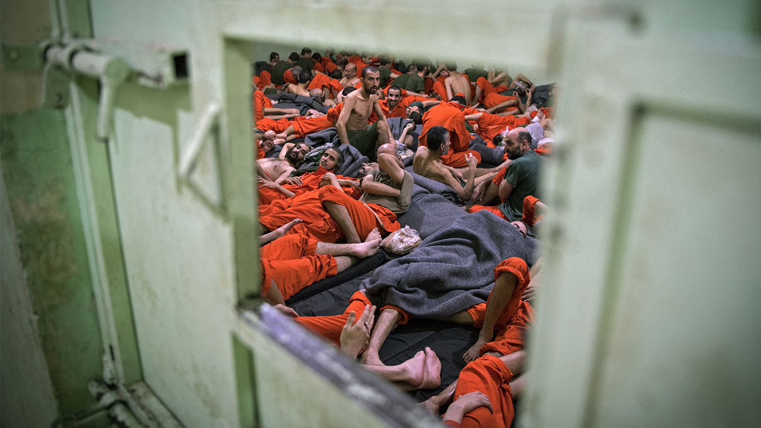 زندان غویران یان صناعه با بیش از چهار هزار زندانی داعش از 48 کشور، واقع در استان حسکه سوریه می‌باشد