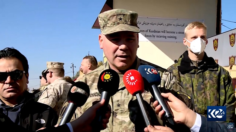 ژنرال نیک دوسیچ، فرمانده مشاوران نظامی ائتلاف بین‌المللی ضد داعش