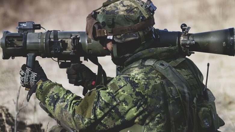 A Canadian Forces soldier uses the Carl Gustav anti-tank weapon during training at the 3rd Canadian Division Support Base Garrison in Wainwright, Alberta, in May 2021 (Photo: Canadian Armed Forces)