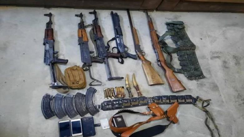 The Asayish confiscated several weapons during the arrest (Photo: Hawar News Agency)
