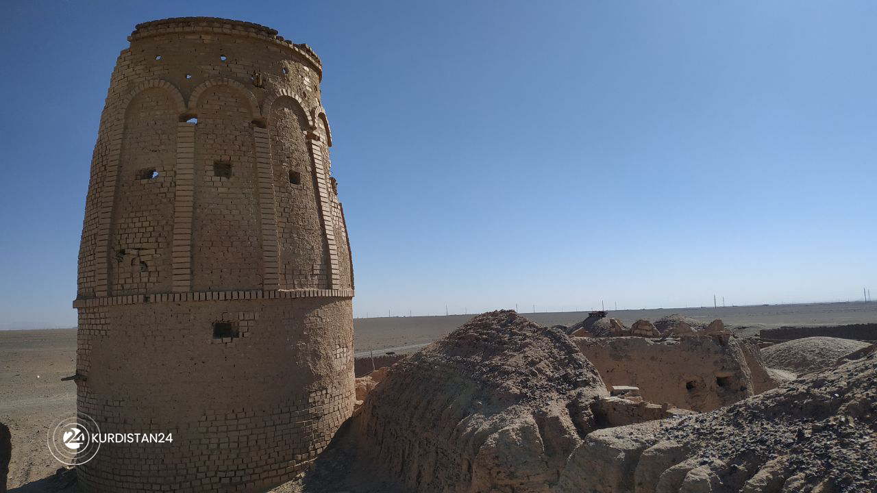 K&ecirc;lgeha Hac Hesen li Esfehan&ecirc; - W&ecirc;ne: Sara Cafer&icirc;
