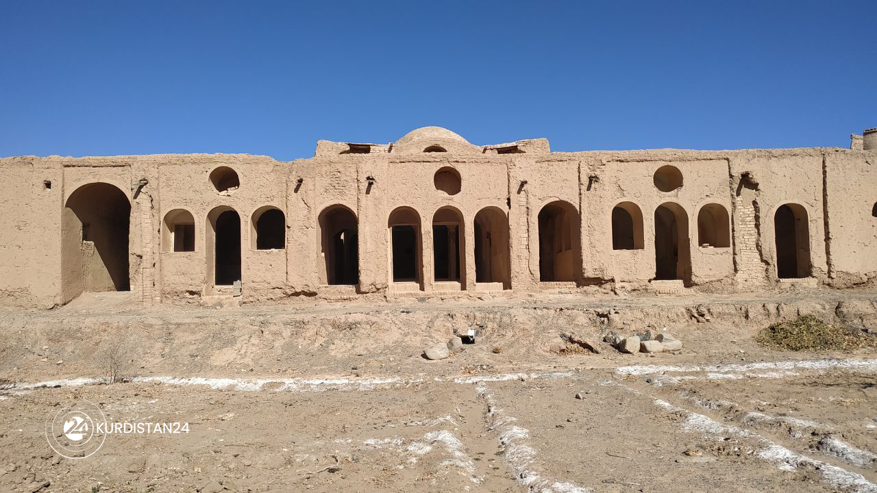 K&ecirc;lgeha Hac Hesen li Esfehan&ecirc; - W&ecirc;ne: Sara Cafer&icirc;
