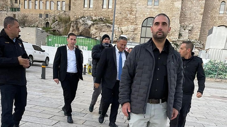 İsrail Ulusal Güvenlik Bakanı Harem-üş Şerif'e girdi