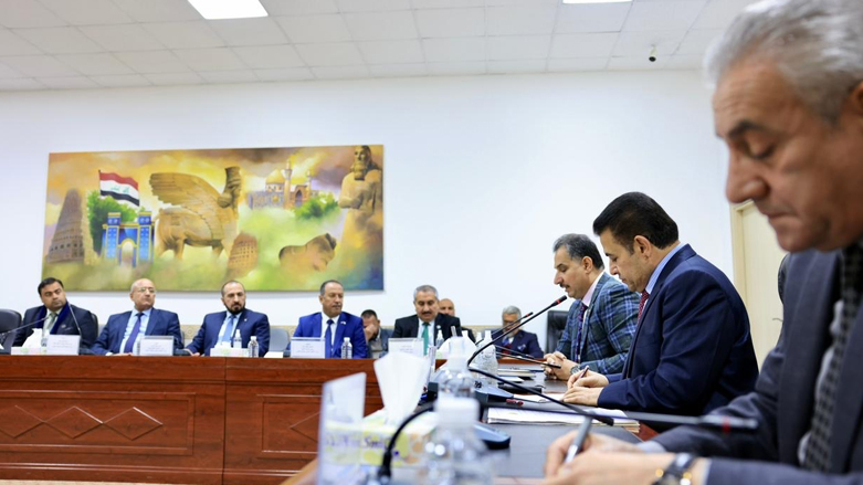 الأعرجي يترأس اجتماعا لبحث سبل إنجاح عمل هيئة التصنيع الحربي