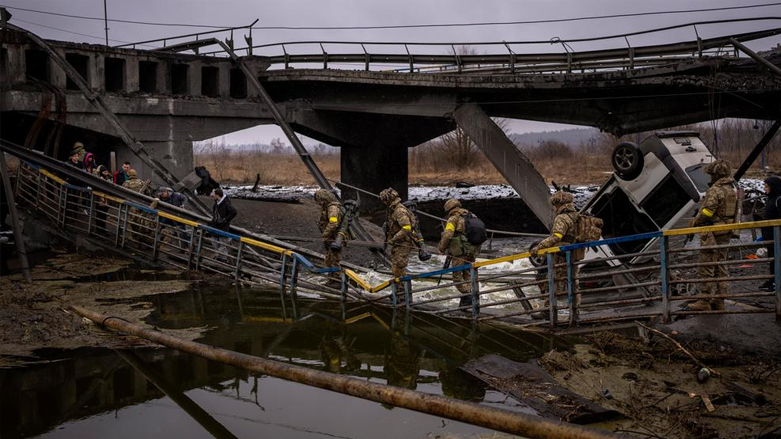 في هدنة عيد الميلاد.. دوي قصف في شوارع باخموت الأوكرانية