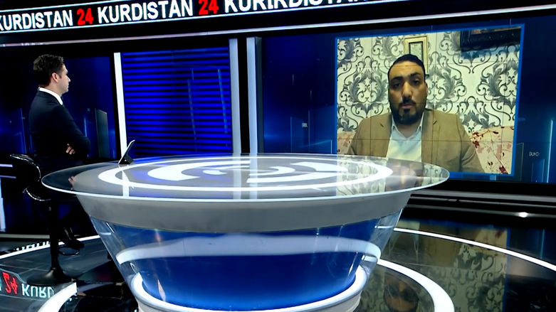 احمد عیساوی، از رهبران جریان صدر، در حین گفتگو با شبکه تلویزیونی کوردستان٢٤