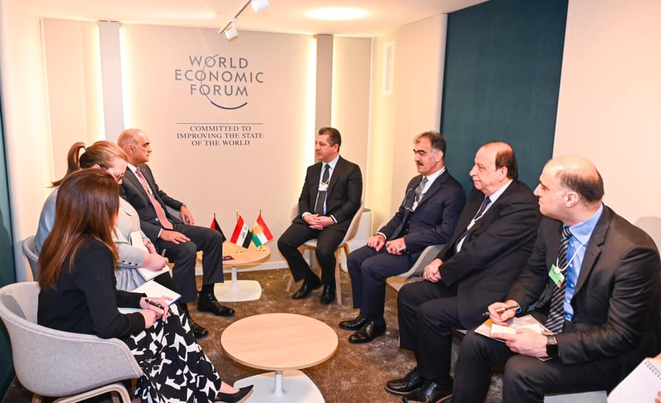 Kurdistan Region Prime Minister Masrour Barzani (top right) during his meeting with his Jordanian counterpart Bisher Al-Khasawneh in Davos, Jan. 18, 2023. (Photo: KRG)