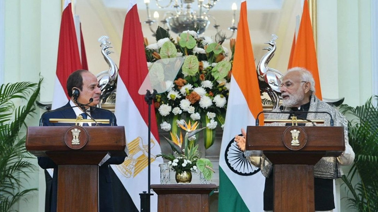 الرئيس المصري ورئيس الوزراء الهندي