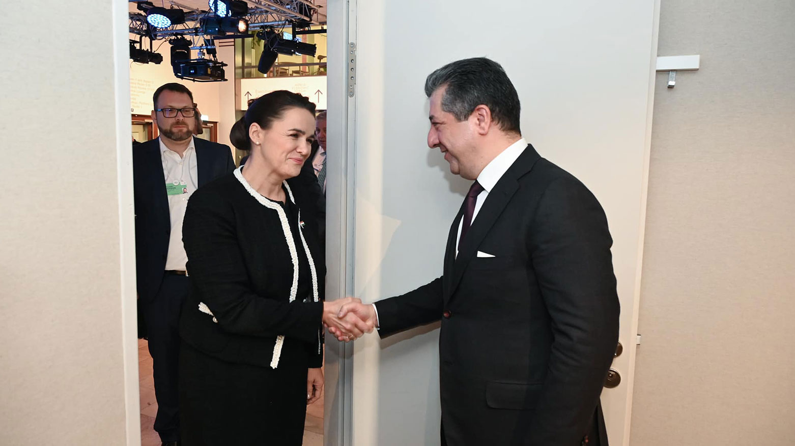 Kurdistan Region Prime Minister Masrour Barzani (right) shaking hands with Hungarian President Katalin Novak, Jan. 17, 2024. (Photo: KRG)