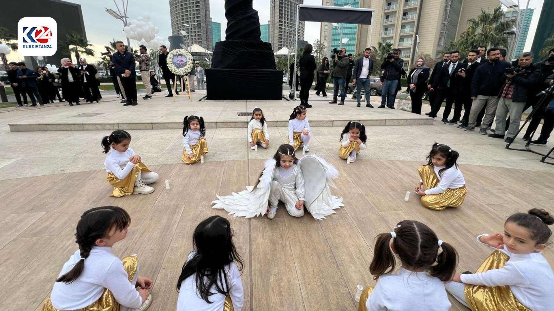  لە ئیمپایەر رێوڕەسمێک بۆ رێزلێنان لە شەهیدانی هێرشەکەی سەر هەولێر بەڕێوەچوو. (وێنە: نەورەس عەبدوڵڵا - کوردستان24)