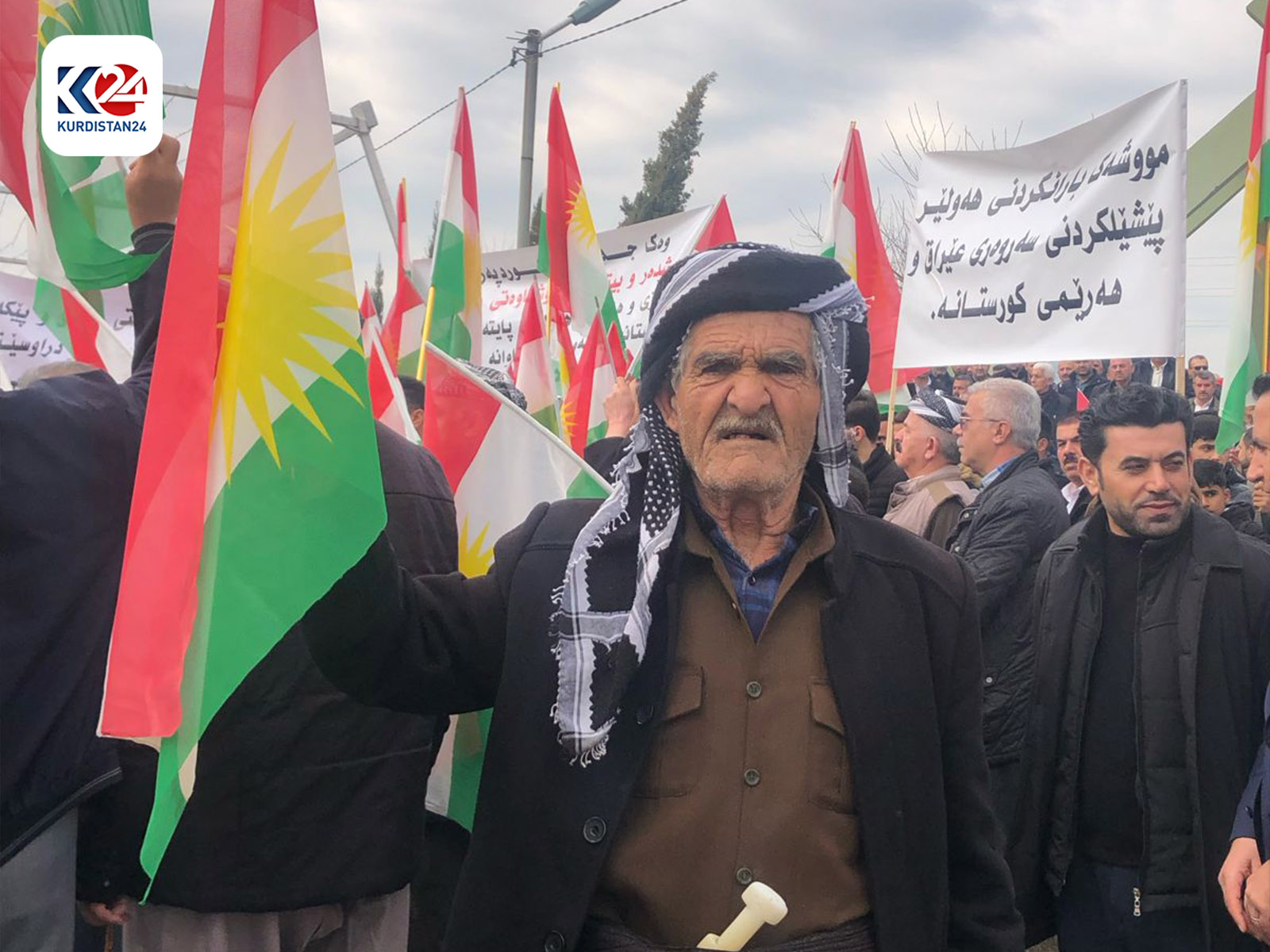 Ranya'da g&ouml;steri (FOTO-Aras Amin/K24)