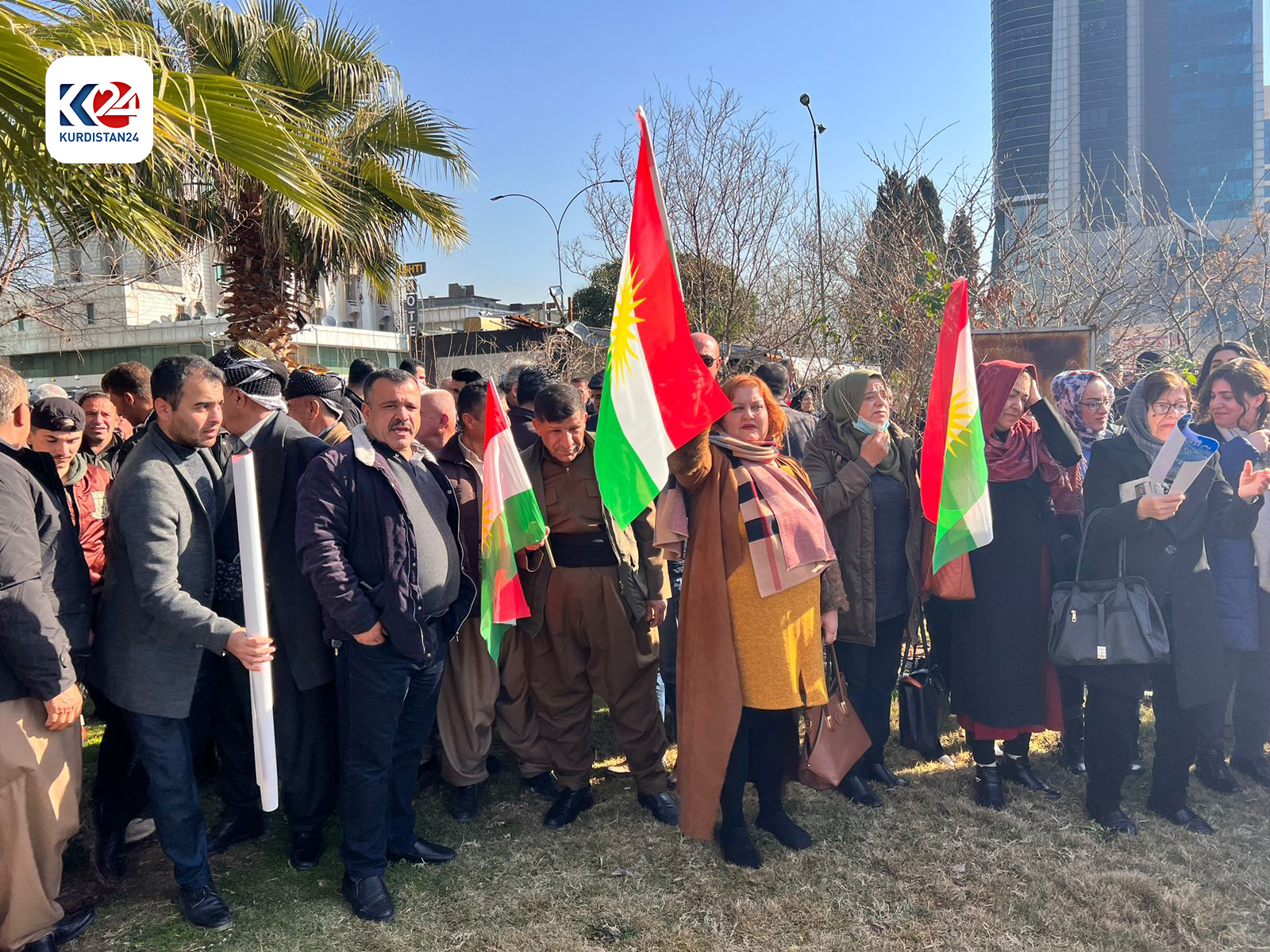 خۆپیشاندانی هاووڵاتییانی سلێمانی لە دژی هێرشە مووشەکییە بالیستییەکەی سەر هەولێر (وێنە: هاوژین جەمال - کوردستان24)