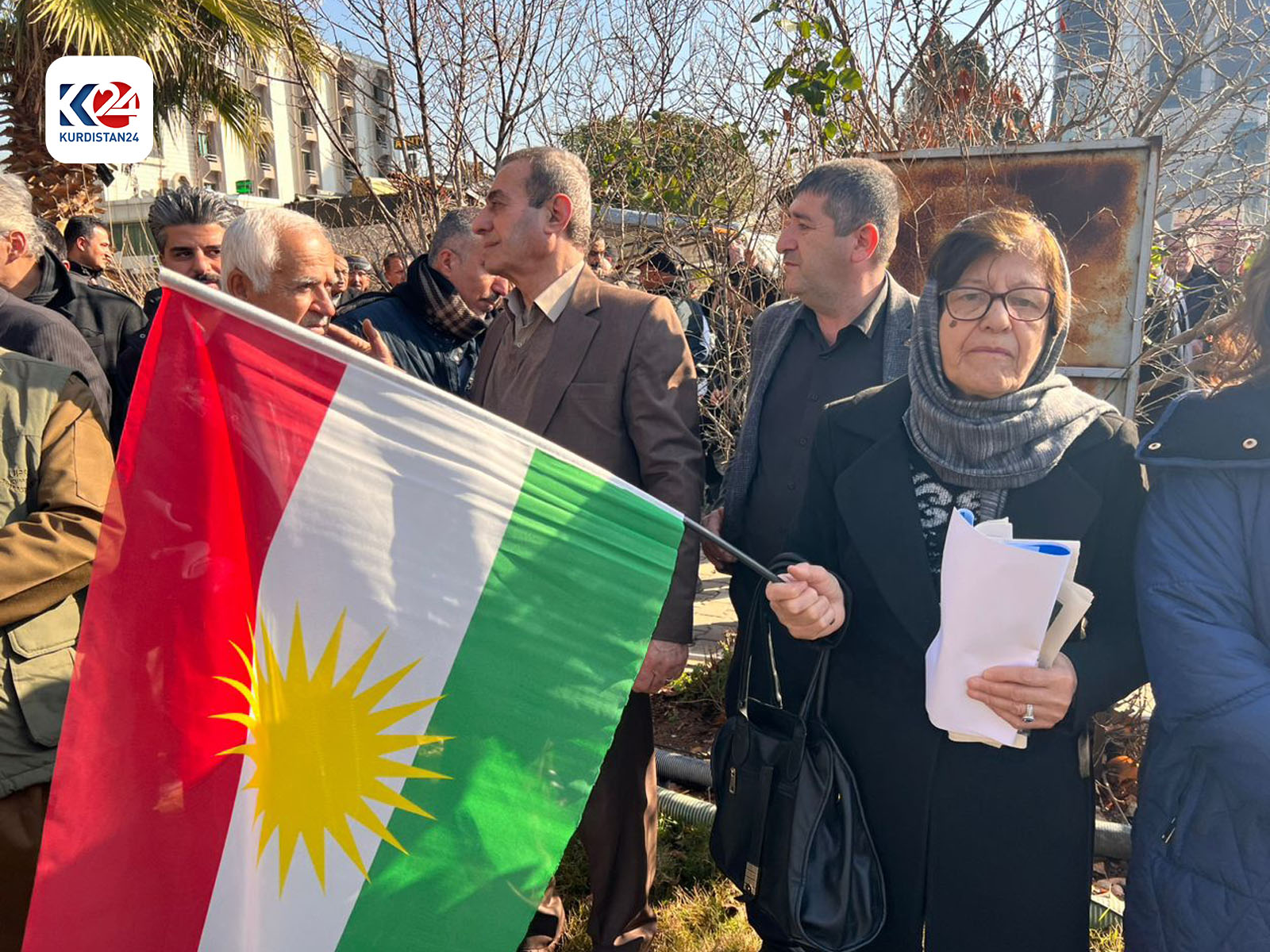 خۆپیشاندانی هاووڵاتییانی سلێمانی لە دژی هێرشە مووشەکییە بالیستییەکەی سەر هەولێر (وێنە: هاوژین جەمال - کوردستان24)