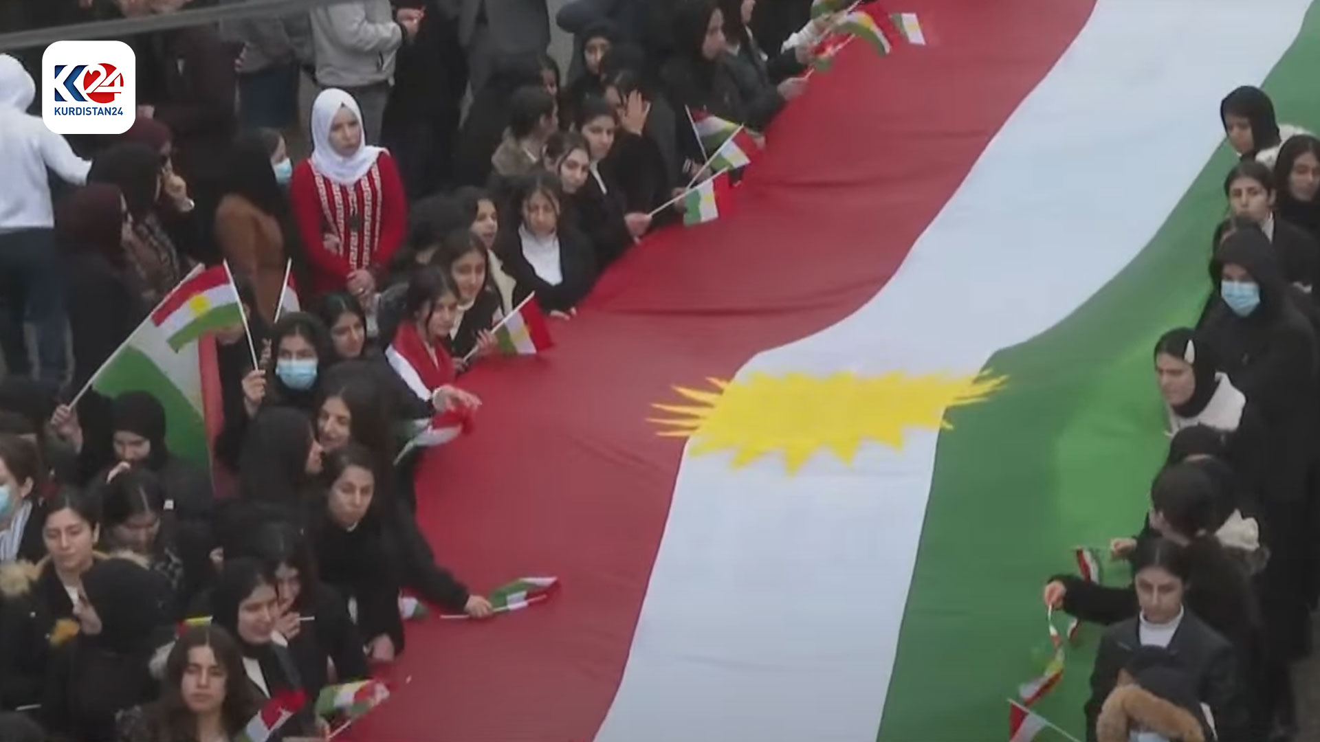 خۆپیشاندانی خەڵکی شێخان لە دژی هێرشەکەی ئێران بۆ سەر هەولێر (وێنە: چەکدار جەمال - کوردستان24)