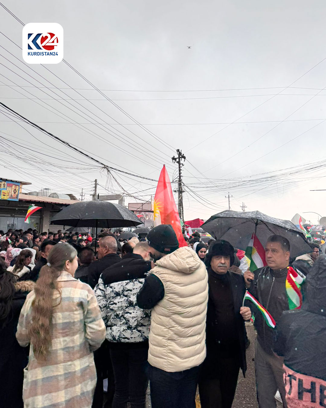 خۆپیشاندانی خەڵکی شێخان لە دژی هێرشەکەی ئێران بۆ سەر هەولێر (وێنە: چەکدار جەمال - کوردستان24)