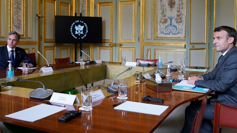 ئیمانوێل ماكرۆن، سه‌رۆكی فه‌ره‌نسا و ئه‌نتۆنی بلینكن وه‌زیری ده‌ره‌وه‌ی ئه‌مه‌ریكا