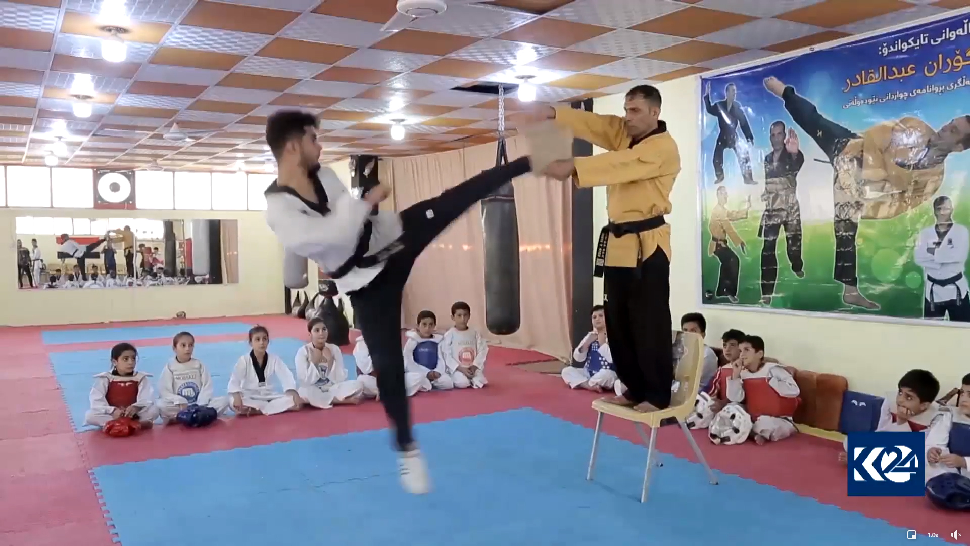 One of the trainees perform Taekwando jumping kick. (Photo: Kurdistan 24)