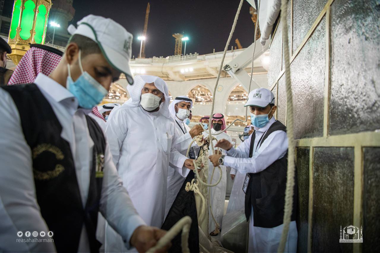 به&zwnj;رگی نوێی كه&zwnj;عبه&zwnj;