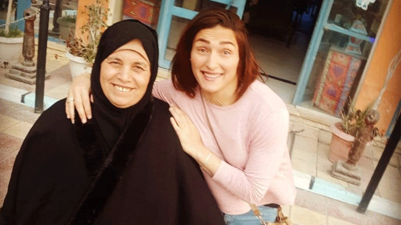 سه‌مه‌ر حه‌مزه‌ له‌گه‌ڵ دایكی