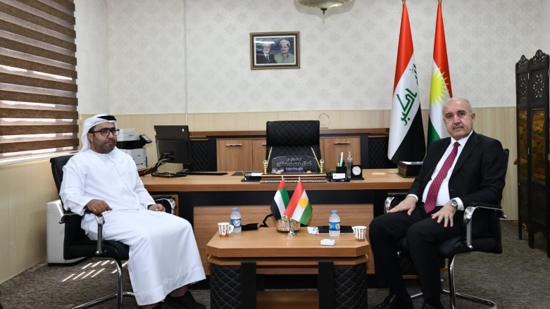 کمال محمد صالح، وزیر برق اقلیم کوردستان و احمد ابراهیم الظاهری، سرکنسول امارات متحده عربی در اقلیم کوردستان