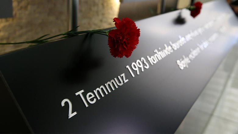 Madımak Katliamı’nda yaşamını yitirenler anılıyor