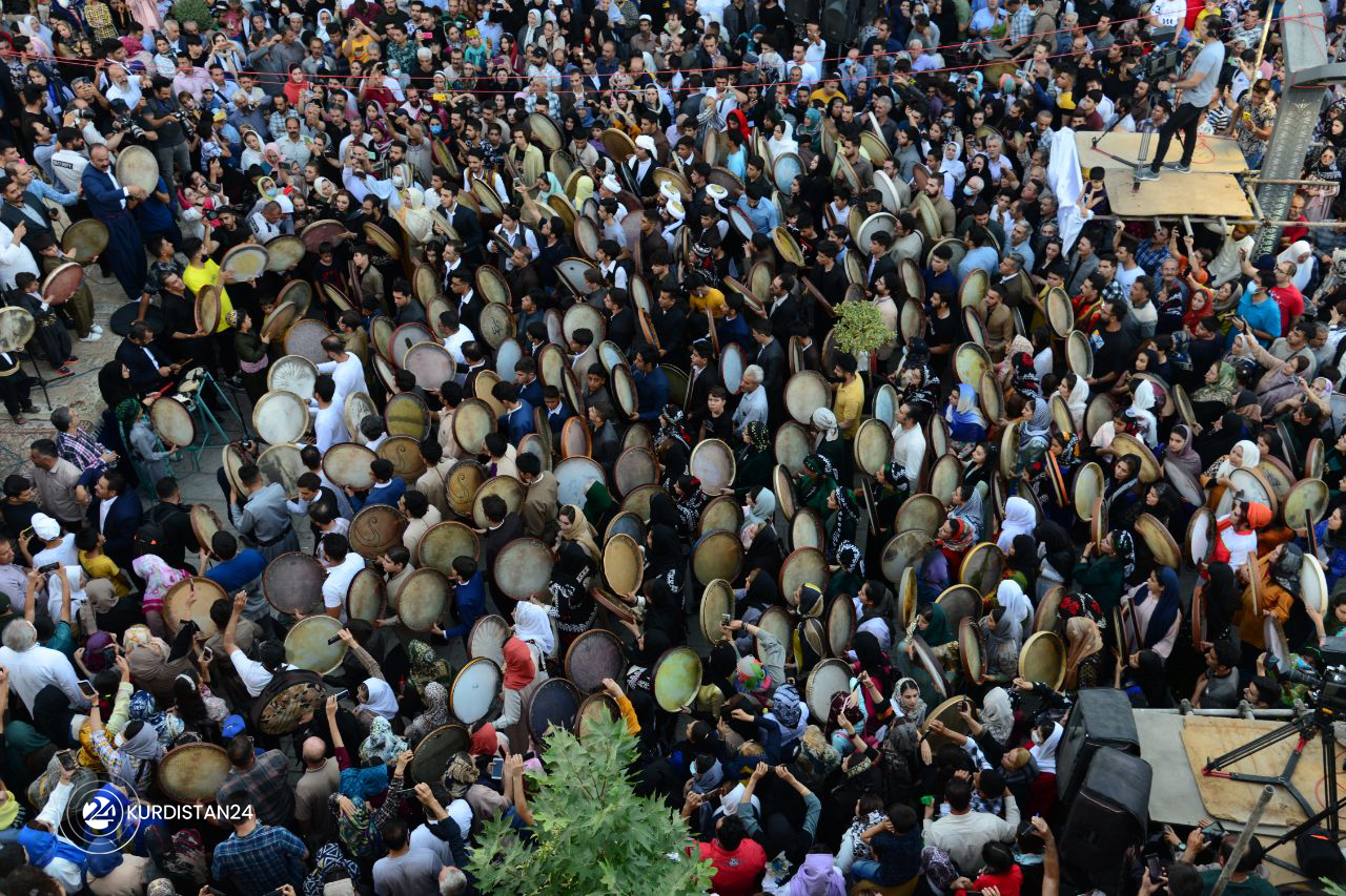 10em&icirc;n Fest&icirc;vala &ldquo;Def Neway&ecirc; Rehmet&rdquo; - W&ecirc;ne: Sara Cafer&icirc;