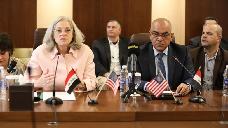 US Ambassador to Iraq Alina Romanowski (left) sits next to the Iraqi Minister of Higher Education & Scientific Research Nabil Kazem Abdel-Saheb, July 20, 2022. (Photo: Ambassador Alina L. Romanowski/Twitter)