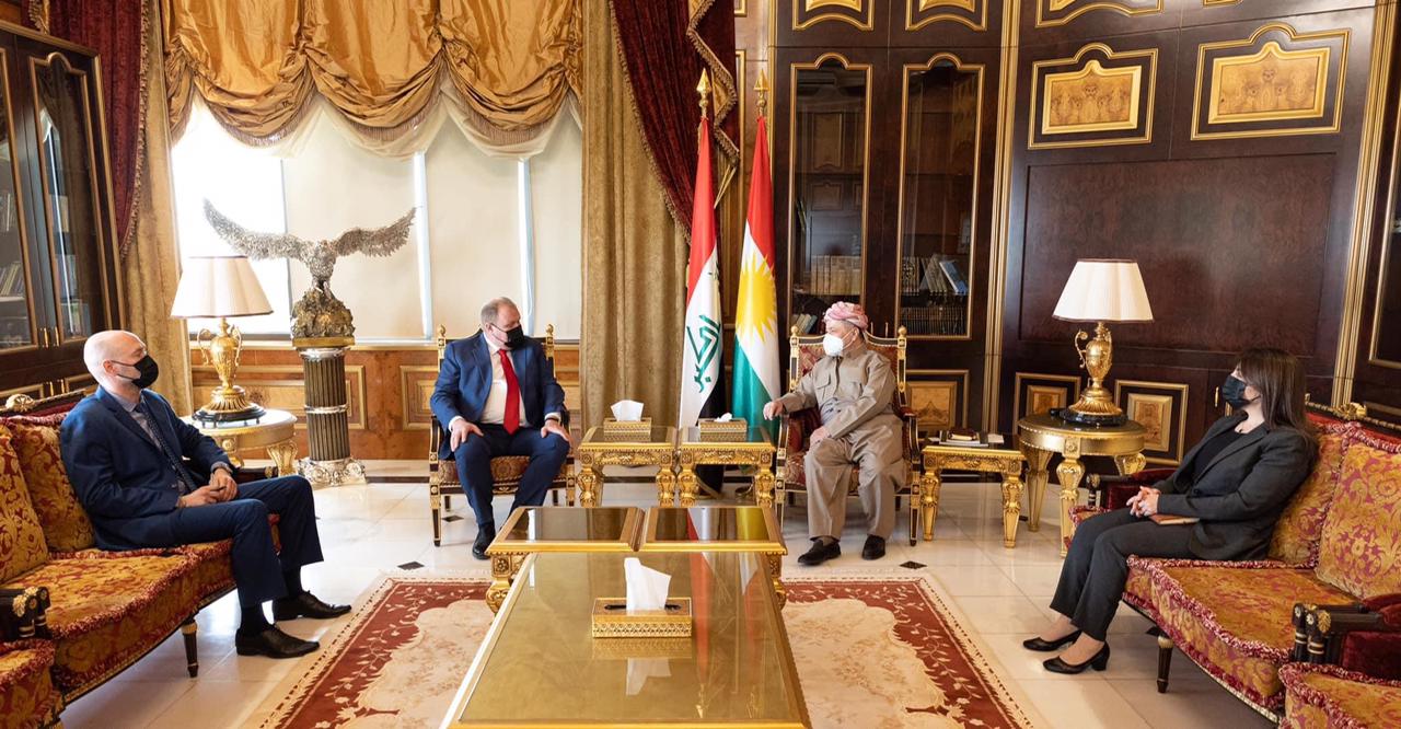 Masoud Barzani, President of the Kurdistan Democratic Party (KDP), in meeting with Oleg Levin, Russia’s Consul General to Erbil, July 23, 2022. (Photo: Barzani headquarters)