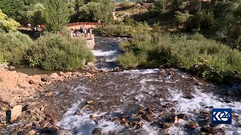 Çavkaniyên Munzûrê xaleke sereke ya serdana bawermend û geştiyaran e