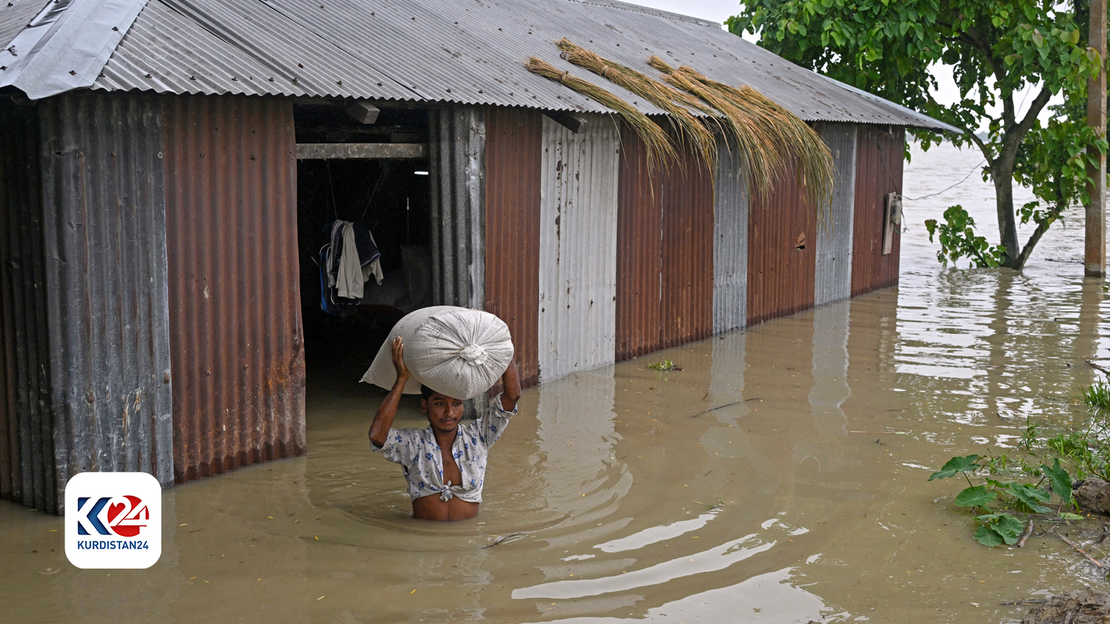 لافاو لە چەند ویلایەتێکی هندستان (وێنە: AFP)