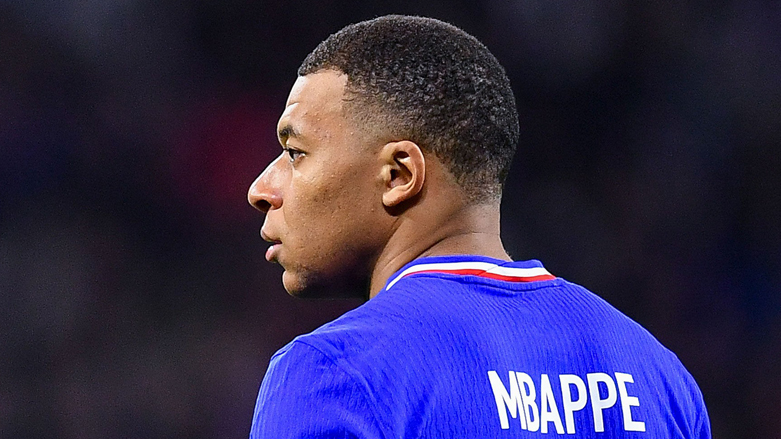 کیلیان ئێمباپێ یاریزانی هەڵبژاردەی فەرەنسا