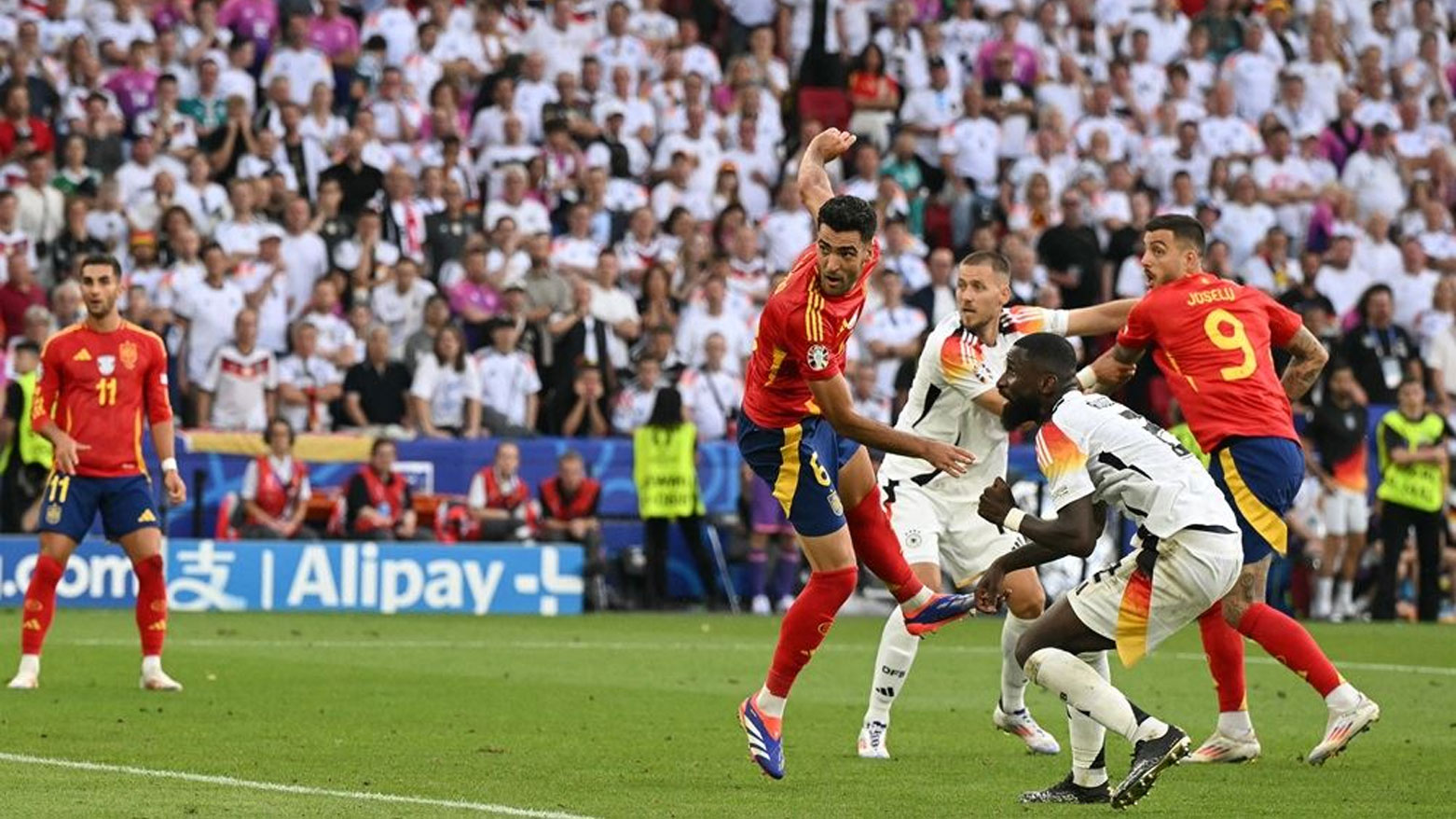 لقطة من المباراة (فرانس برس)