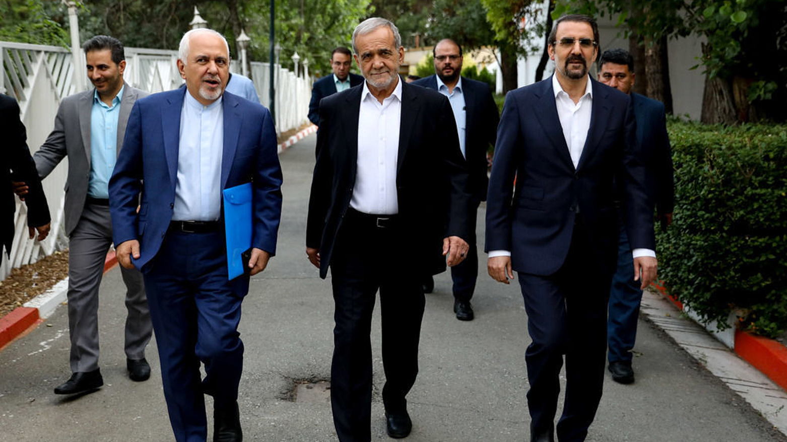 مەسعود پزیشکیان سەرۆککۆماری نوێی ئێران - محەممەد جەواد زەریف ڕاسپێردراوی پێکهێنانی کابینەی نوێی حکوومەت