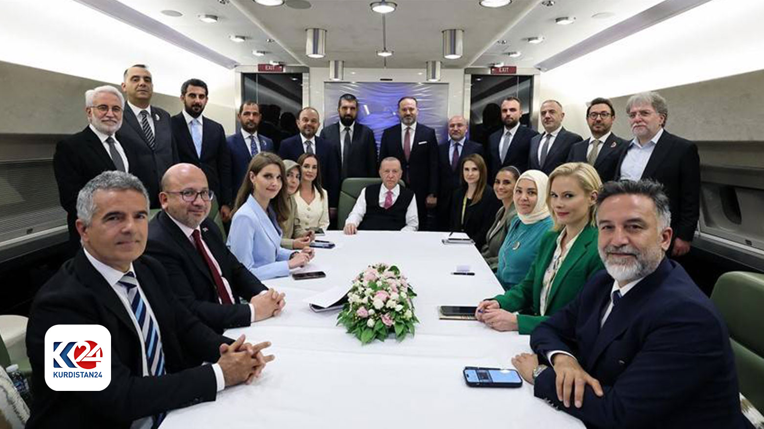 إردوغان أكد للصحافيين في طريق عودته من واشنطن أن وزير الخارجية هاكان فيدان يعمل على خريطة طريق للقاء الأسد